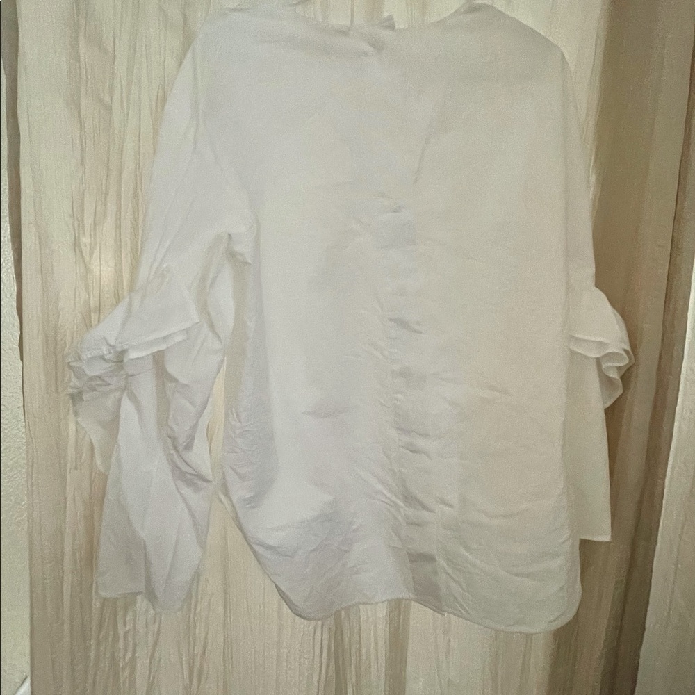 Like new Cos cotton blouse w/fun sleeves